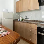 Апартаменты Location P, Terrace With Pool View, Sunny, Quiet, Wifi Плая-де-лас-Америкас
