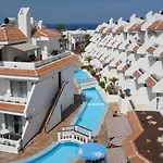 Location P, Terrace With Pool View, Sunny, Quiet, Wifi Апартаменты