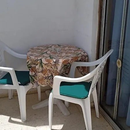 Location P, Terrace With Pool View, Sunny, Quiet, Wifi *