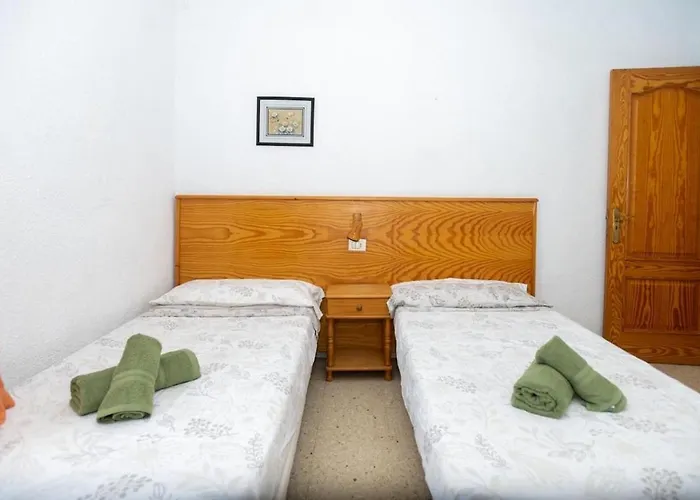 Location P, Terrace With Pool View, Sunny, Quiet, Wifi Apartman